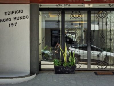 Penthouse Exclusiva de 424 m² en el Centro de Itapema/SC