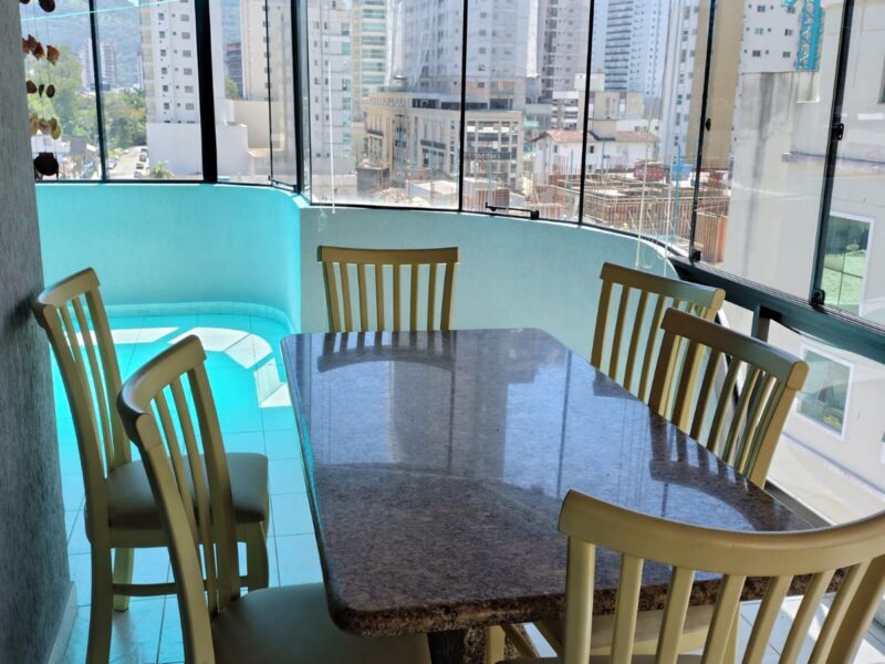 Penthouse Exclusiva de 424 m² en el Centro de Itapema/SC